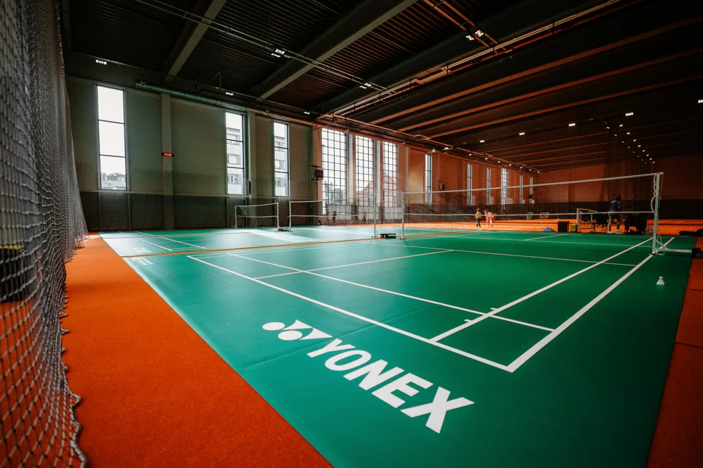Badminton